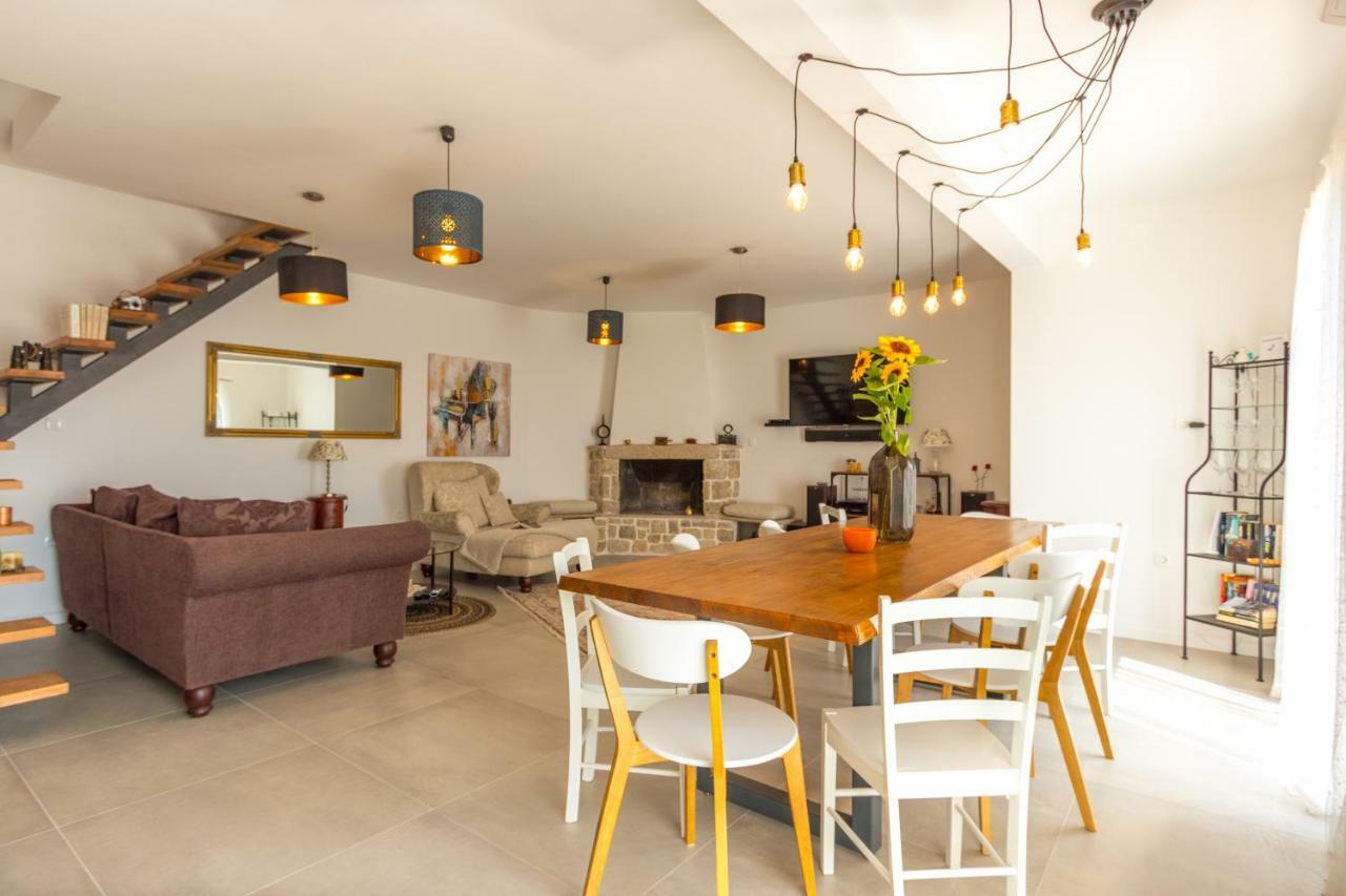 Villa O'Zrna Klis Екстериор снимка
