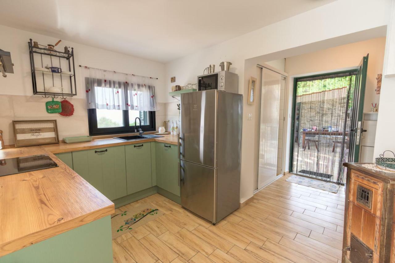 Villa O'Zrna Klis Екстериор снимка