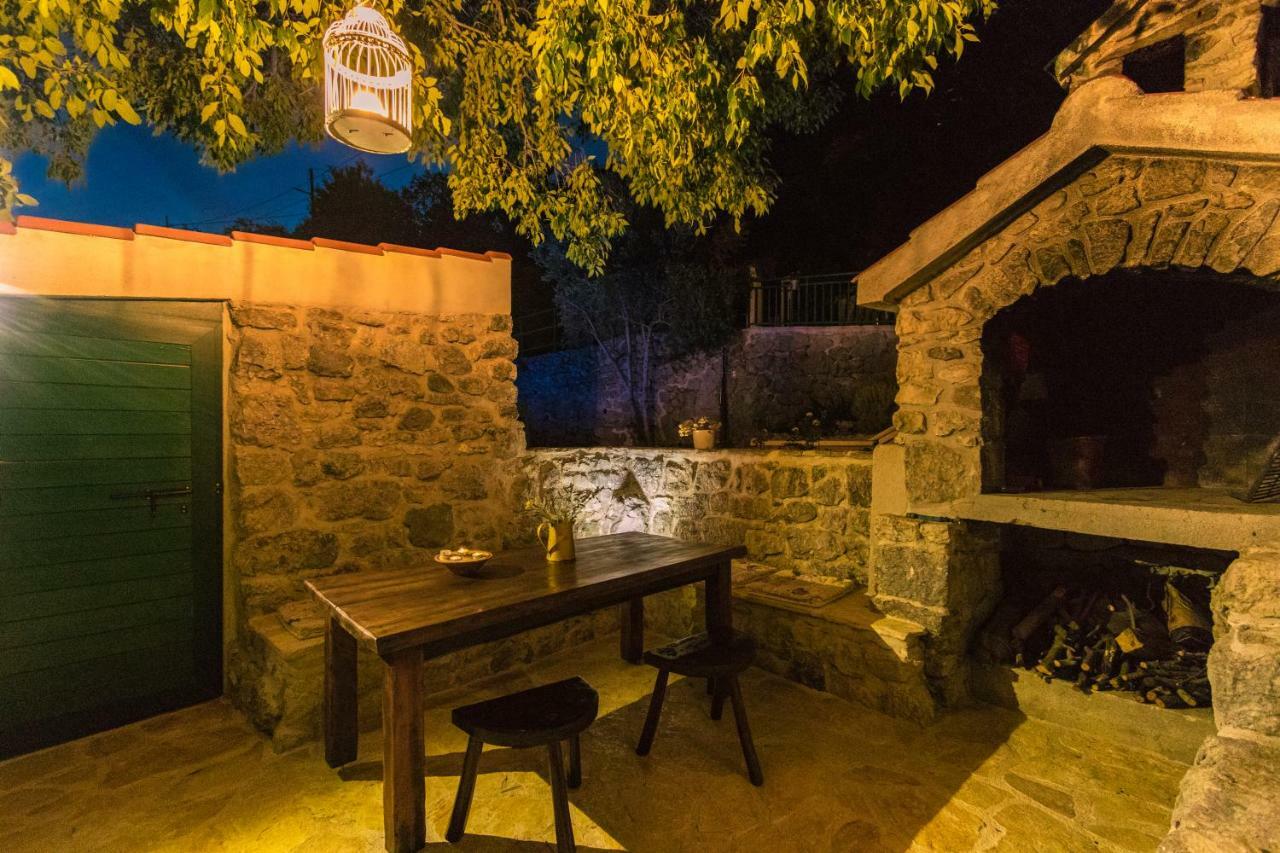 Villa O'Zrna Klis Екстериор снимка