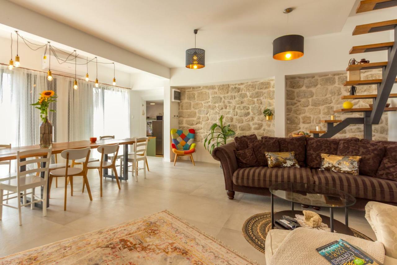 Villa O'Zrna Klis Екстериор снимка