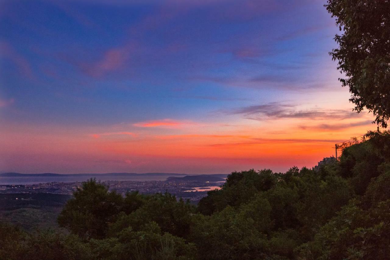 Villa O'Zrna Klis Екстериор снимка
