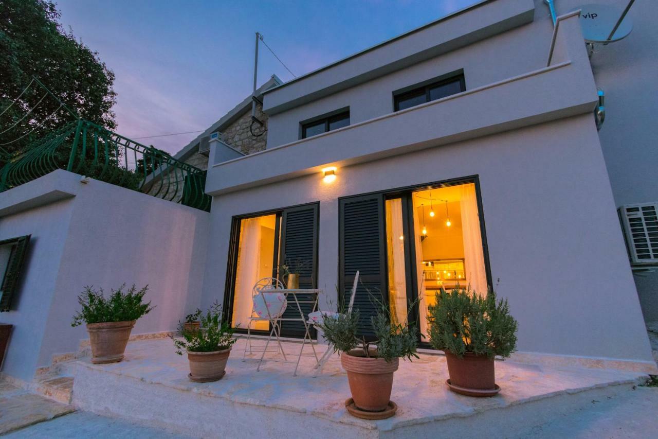 Villa O'Zrna Klis Екстериор снимка