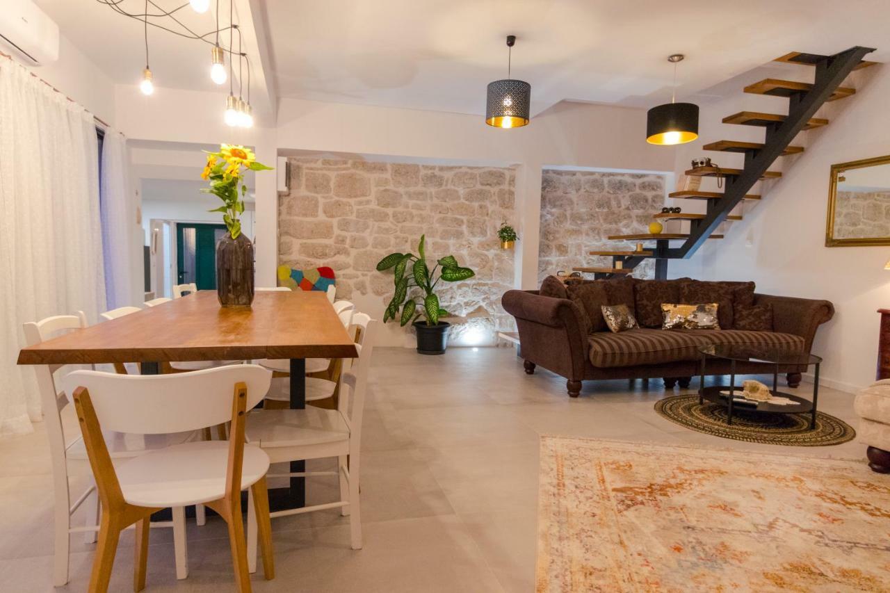 Villa O'Zrna Klis Екстериор снимка