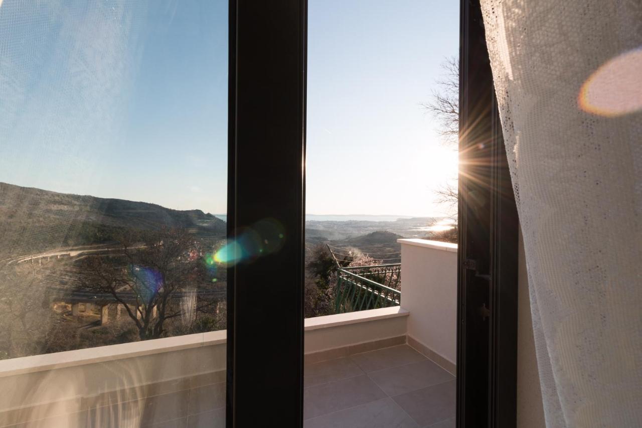Villa O'Zrna Klis Екстериор снимка