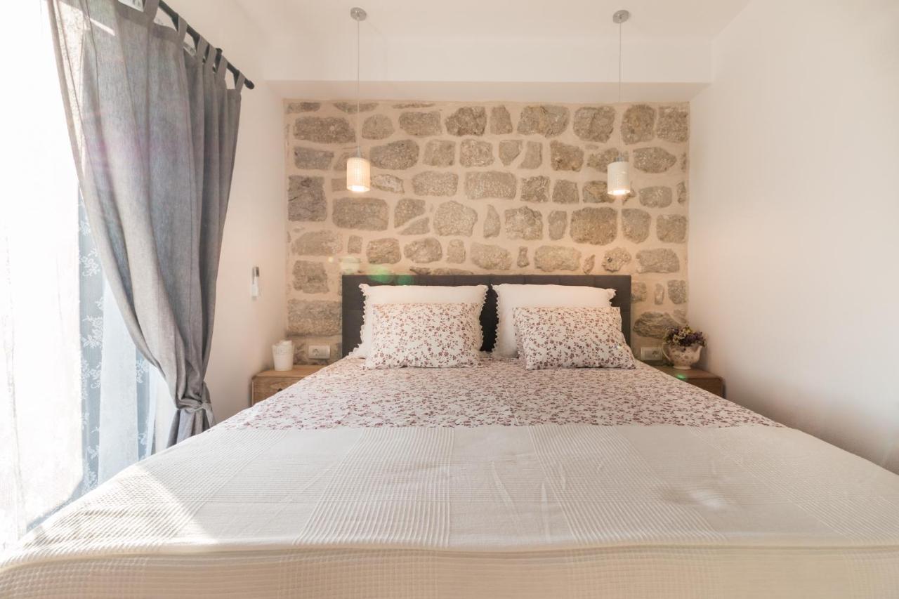 Villa O'Zrna Klis Екстериор снимка